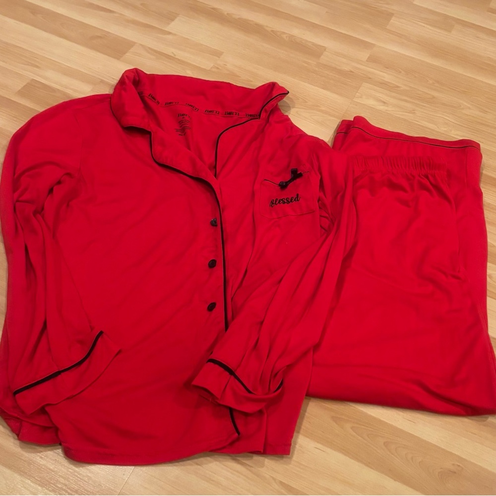 Born Scarlet Pajama Set with Ebony Accents